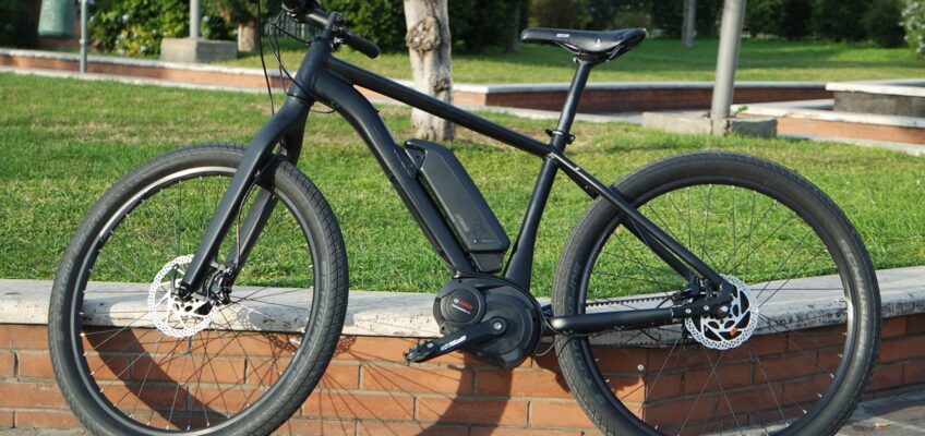 Comparer les prix velo electrique cube Avis et Prix près de Fontenay-le-Comte - Spécialiste du VAE